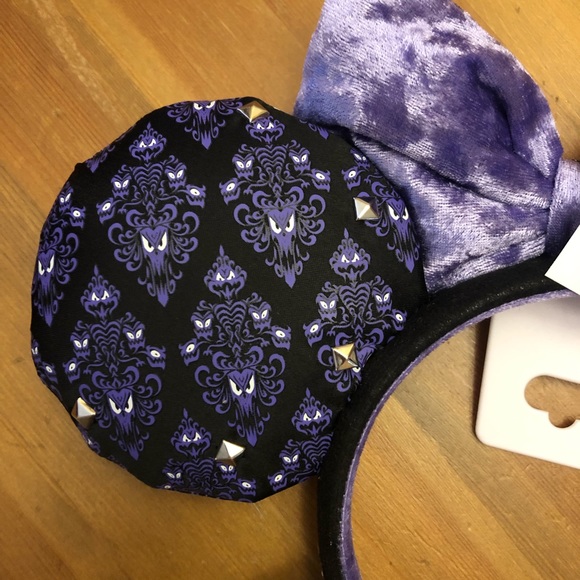 Disney Haunted Mansion Madame Leota ears main image 5